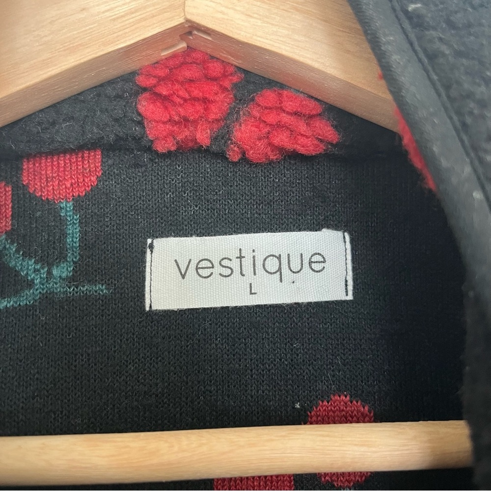 Vestique Black Pullover With Cherry Pattern - image 4